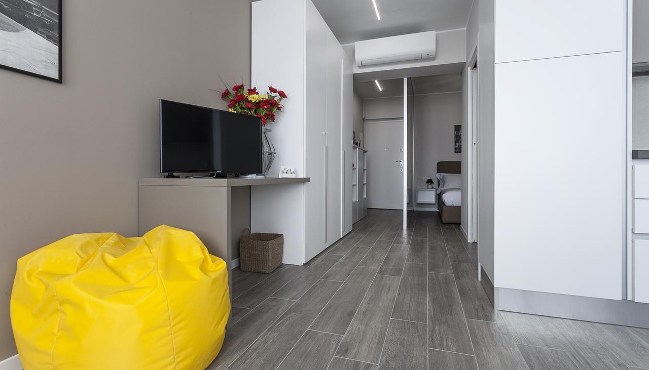 Italianway-Cadorna 10A Flat Lägenhet Milano Exteriör bild